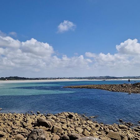 Entre Terre Et Mer Plougoulm ภายนอก รูปภาพ